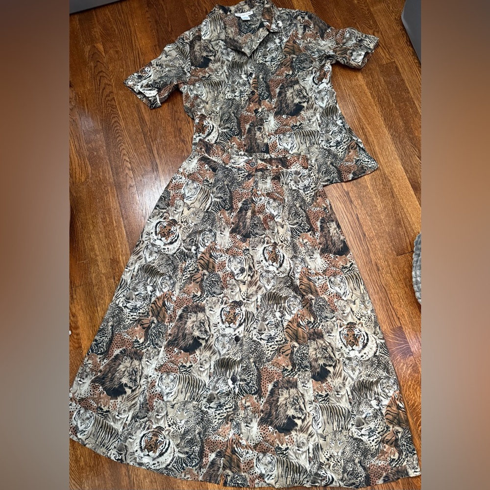 Anna and Frank 100% Silk Vintage Lion Tiger Cheetah Animal Print Top Skirt Set
